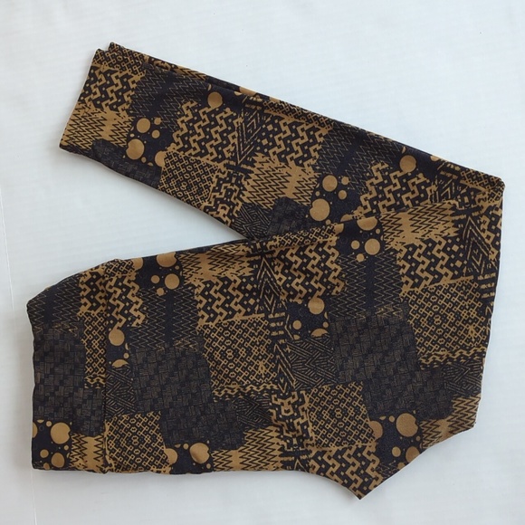 LuLaRoe Tall & Curvy Chevron Zig Zag Leggings - Picture 2 of 10